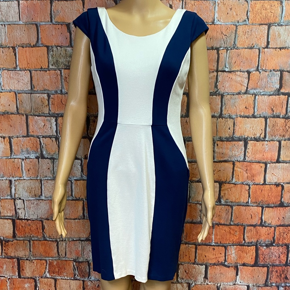 XOXO Colorblockâ Sheath Dress